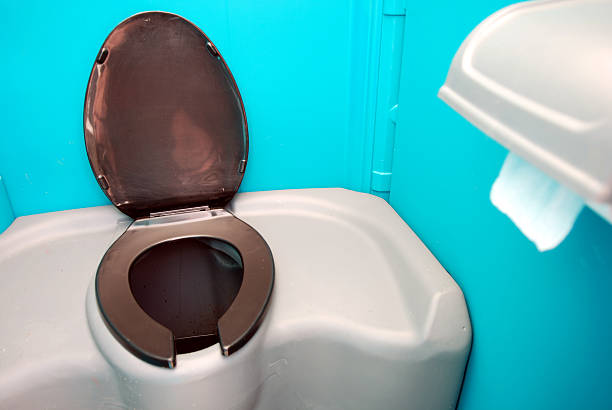 Best Construction site porta potty rental  in Forest City, FL