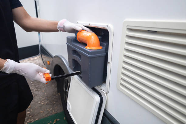Portable Toilet Options We Offer in Forest City, FL